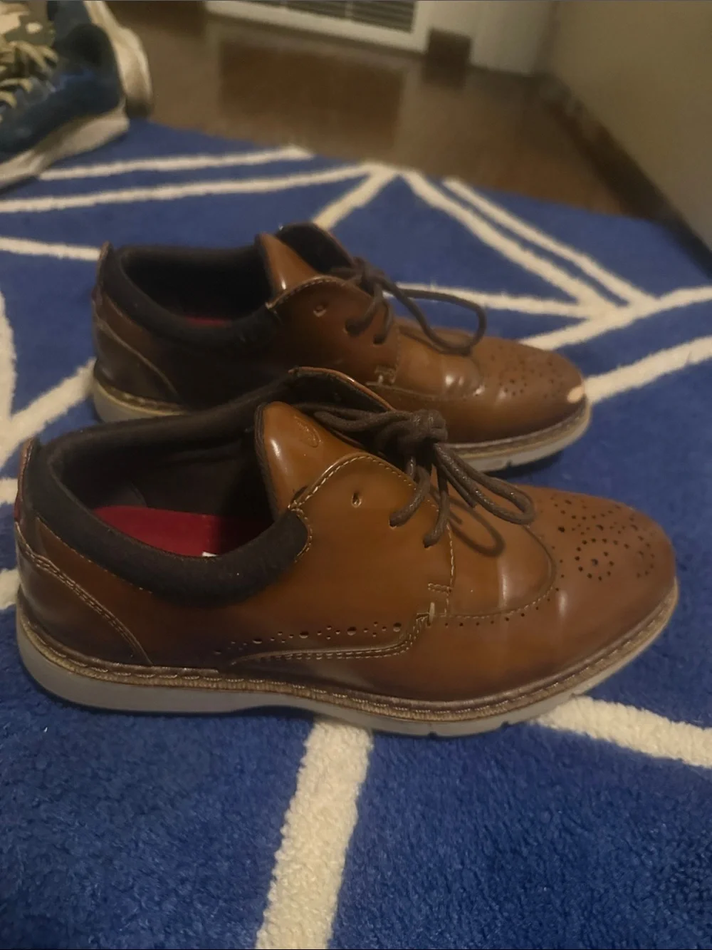 Stacy Adams Tan/Brown Wingtip Dress Shoes for Kids